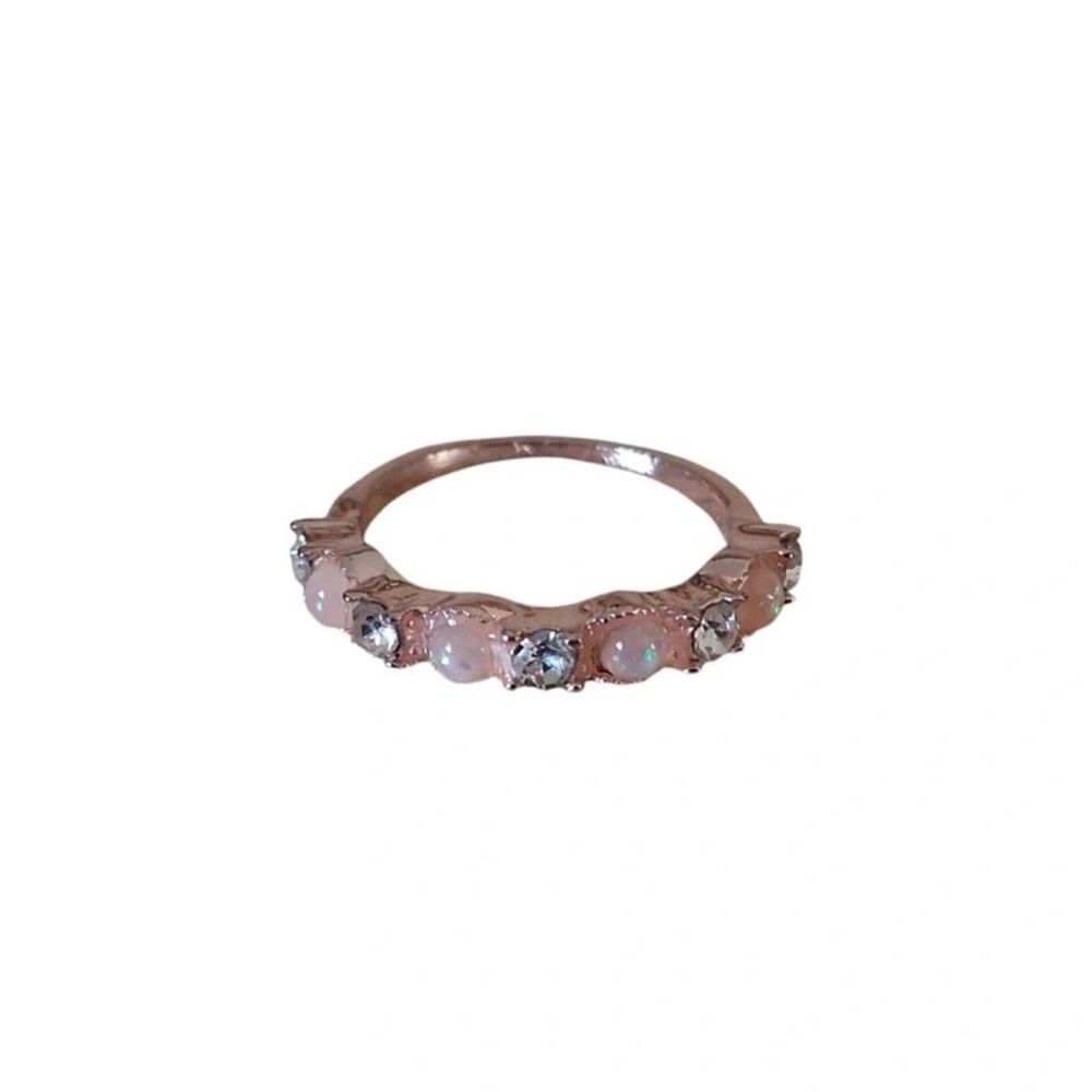 Rose Gold Toned Band Iridescent Rhinestones Encrusted Lightweight Ring Size 6.5